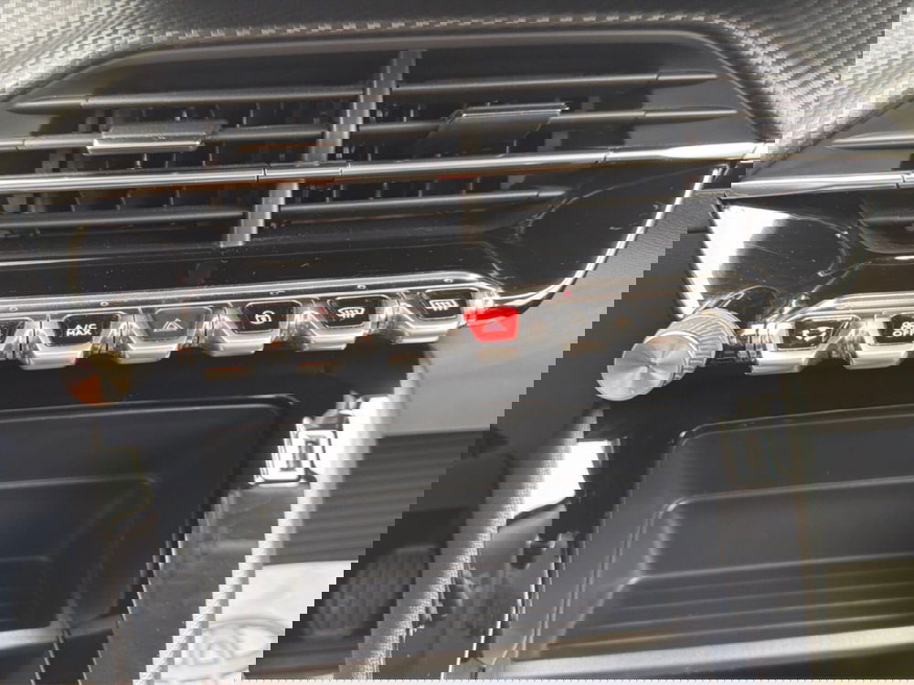 Peugeot 2008 usata a Siracusa (13)