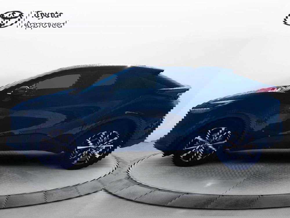 Toyota Toyota C-HR usata a Ragusa (3)