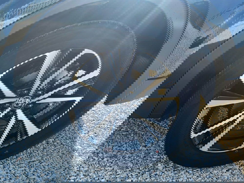 Toyota Toyota C-HR usata a Ragusa (6)