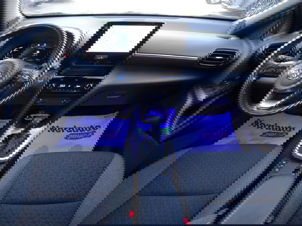 Toyota Yaris Cross usata a Treviso (13)