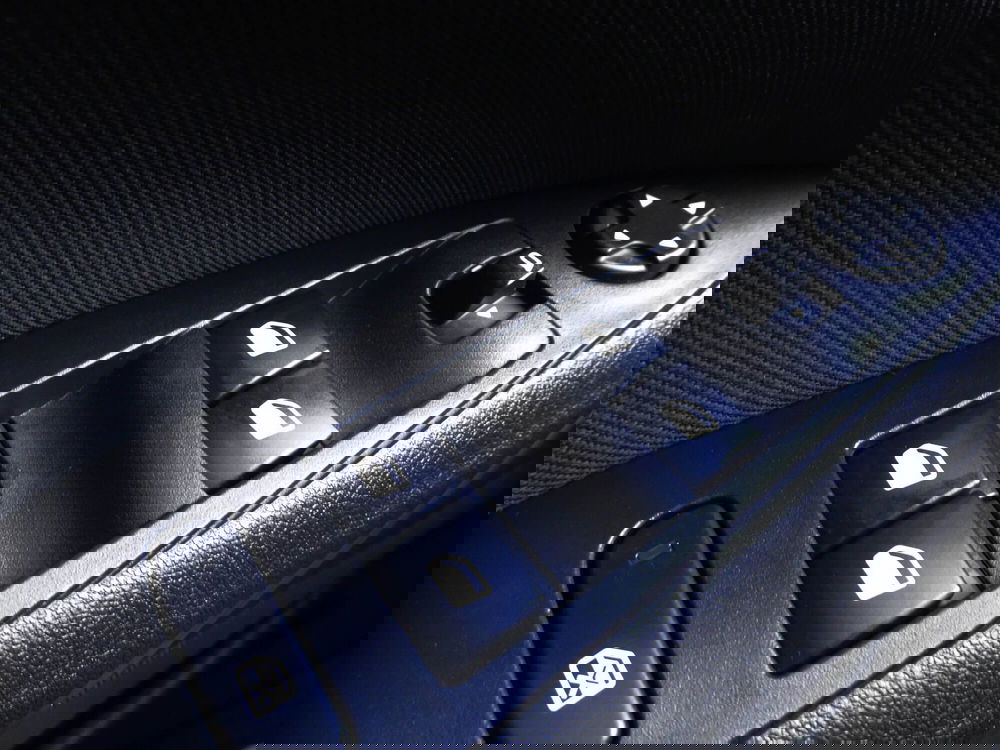 Opel Crossland X usata a Treviso (15)