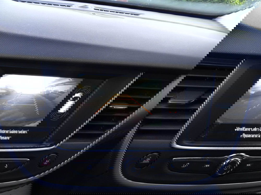 Opel Crossland X usata a Treviso (18)