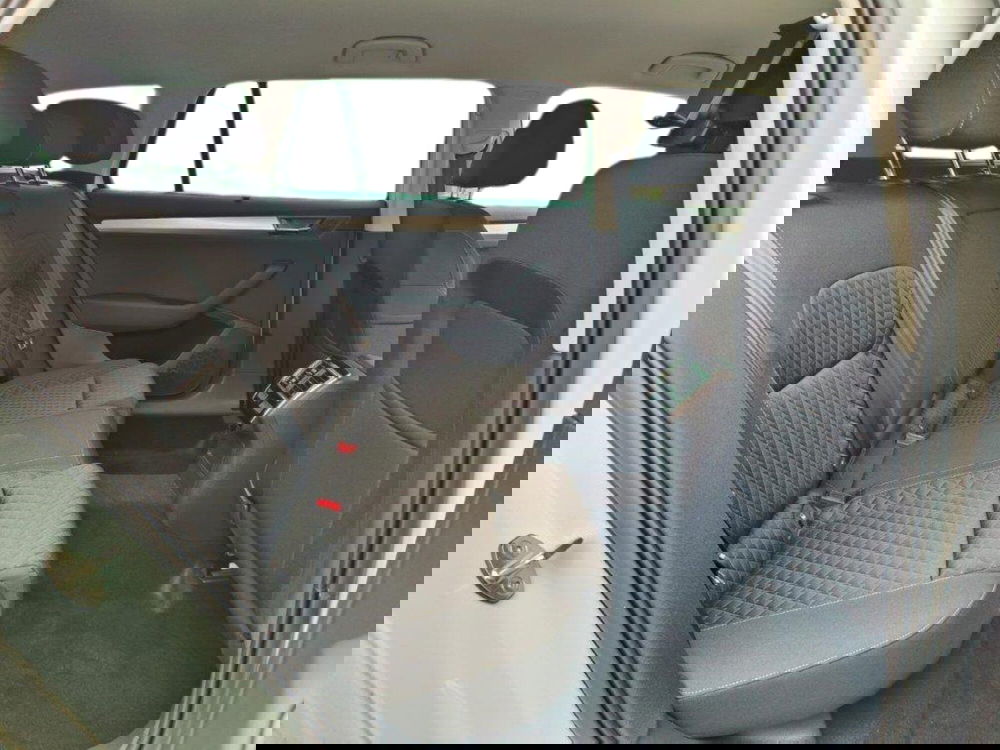 Skoda Superb Station Wagon nuova a Prato (13)