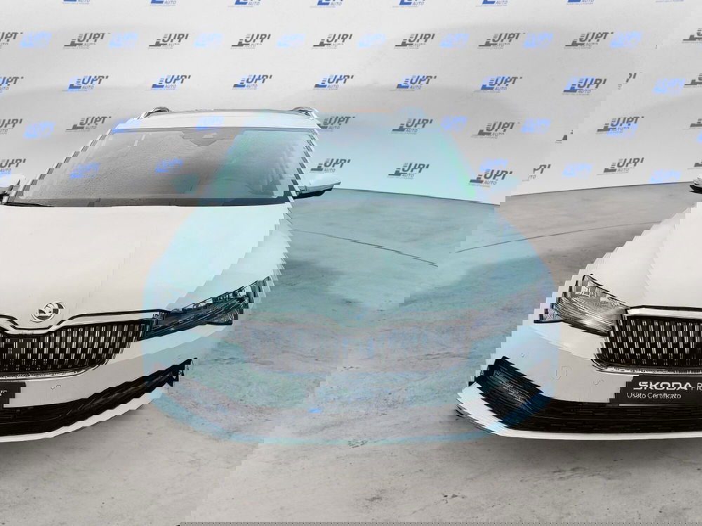 Skoda Superb Station Wagon nuova a Prato (6)