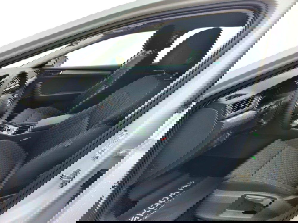 Skoda Superb Station Wagon nuova a Prato (7)