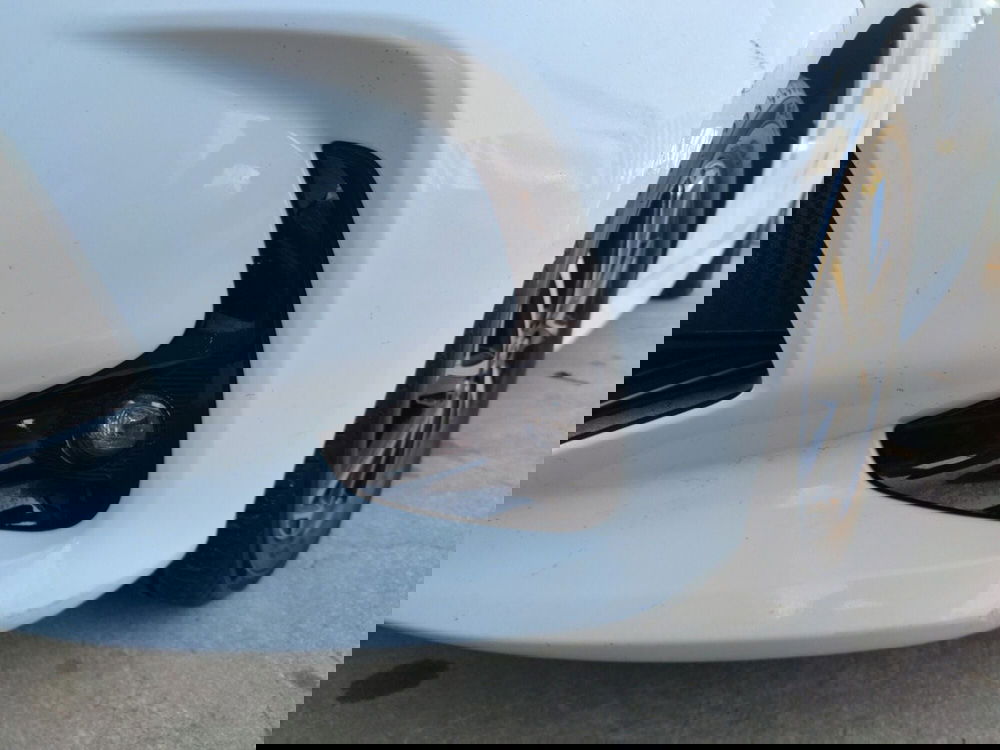 Toyota Yaris usata a Nuoro (10)