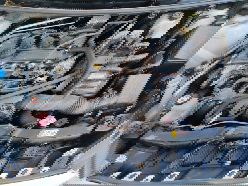 Toyota Yaris usata a Nuoro (16)