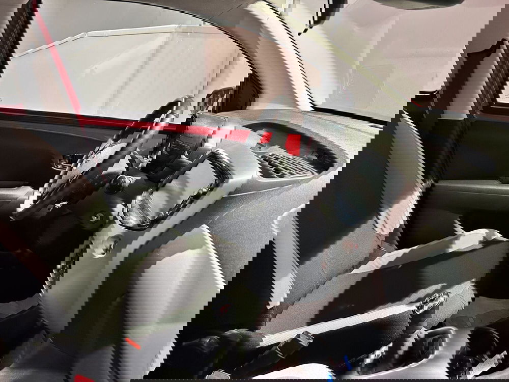 Toyota Aygo usata a Milano (7)