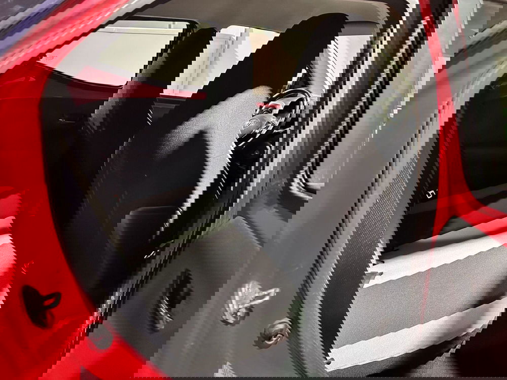 Toyota Aygo usata a Milano (8)