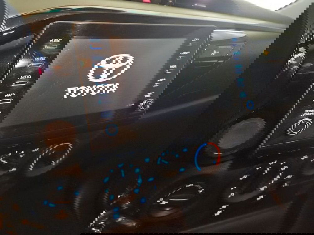 Toyota Hilux usata a Vicenza (16)