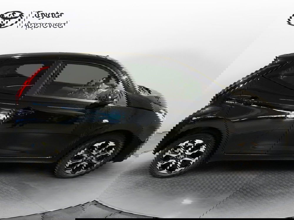 Toyota Aygo usata a Milano (14)