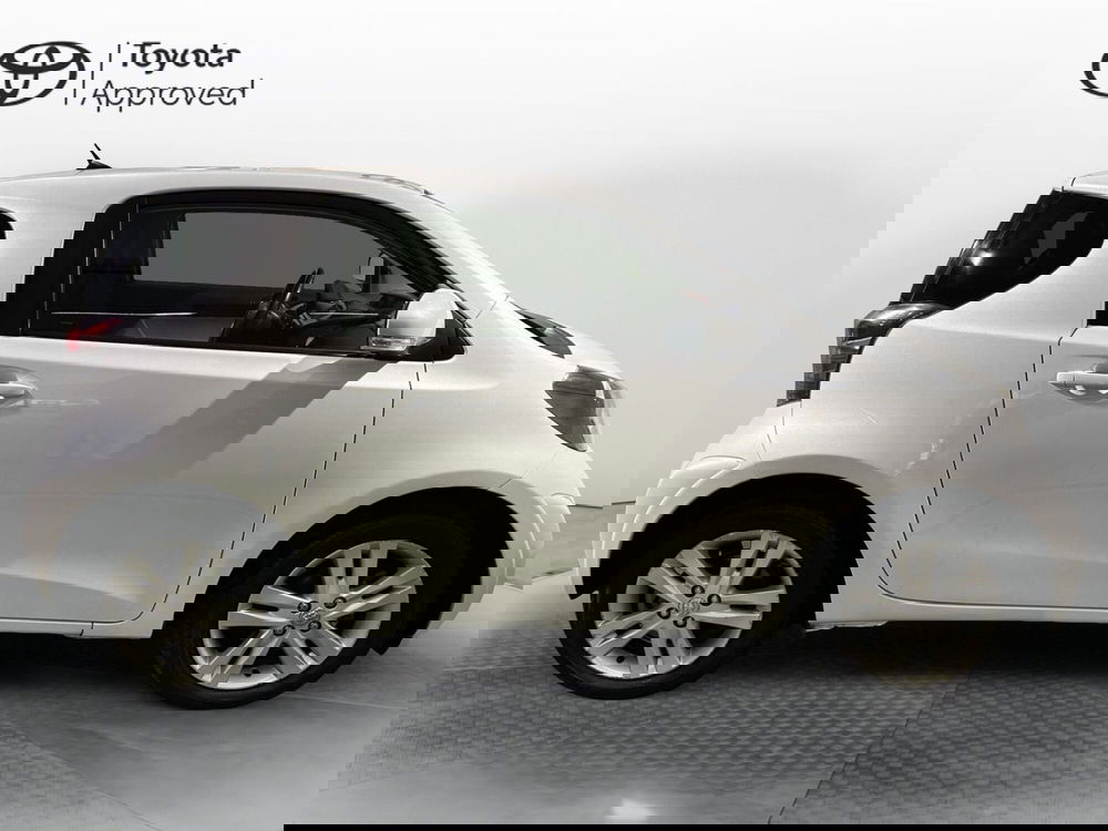 Toyota iQ usata a Milano (5)