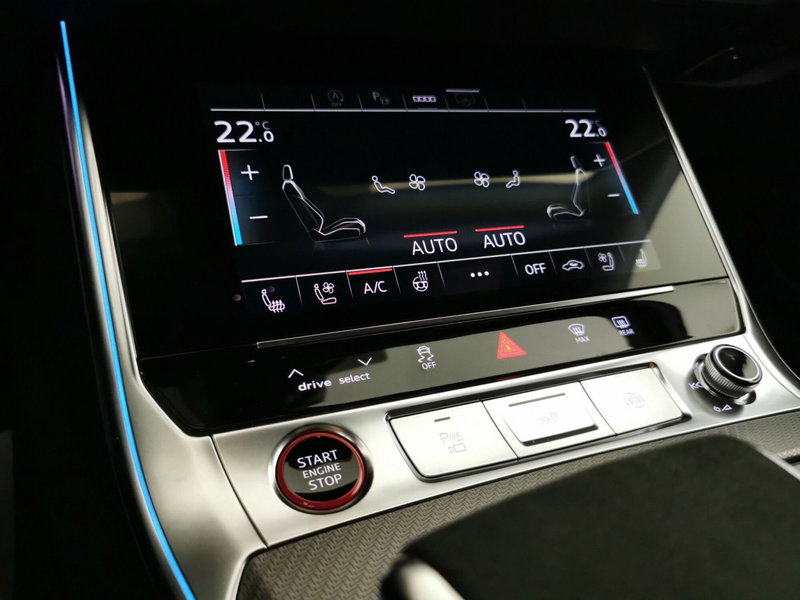 Audi A6 Avant e-Tron usata a Chieti (17)