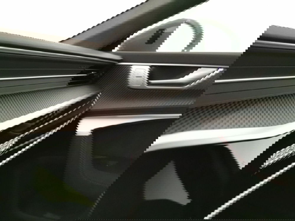 Audi A6 Avant e-Tron usata a Chieti (18)