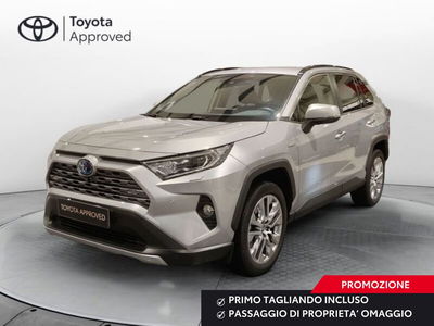 Toyota Rav4 vvt-ie h Lounge awd-i 222cv e-cvt del 2021 usata a Genzano di Roma