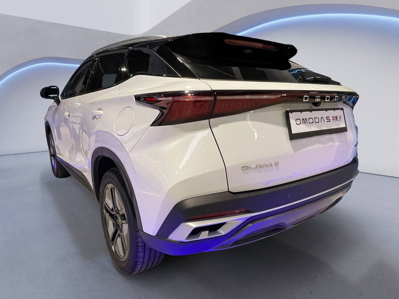 Omoda Omoda 5 SHS-H nuova a Bologna (6)