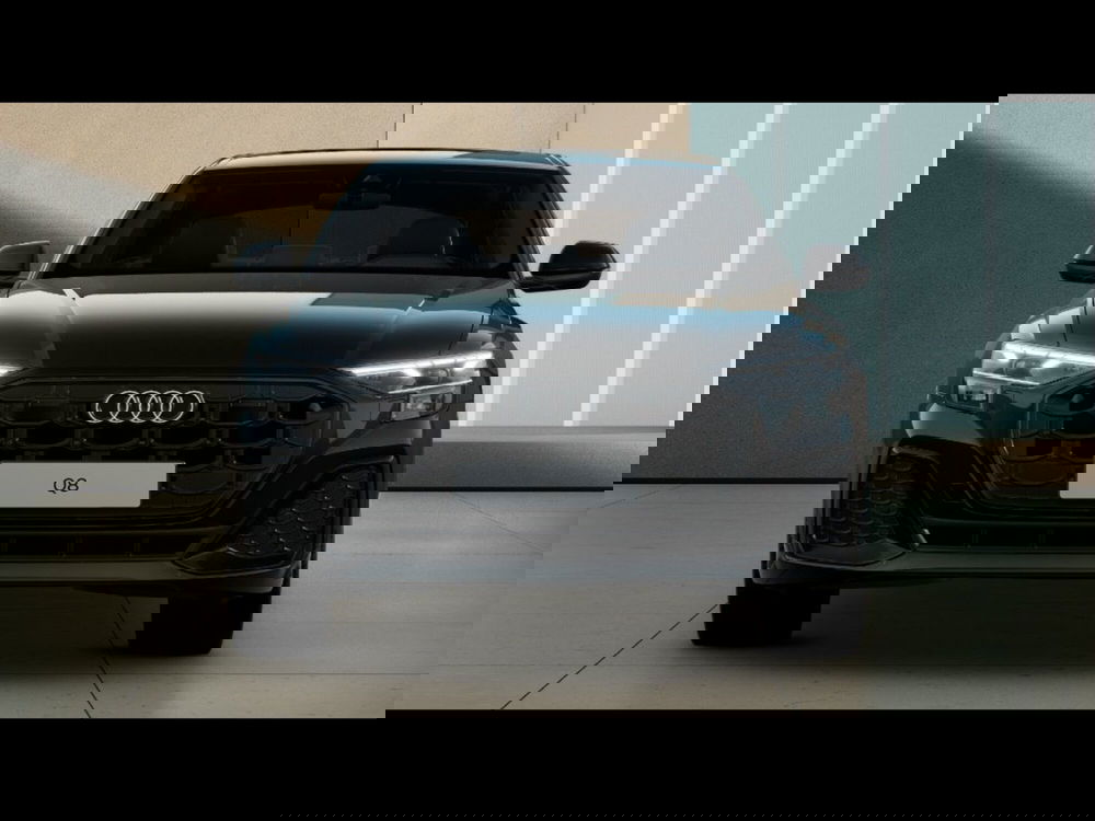 Audi Q8 nuova a Livorno (4)