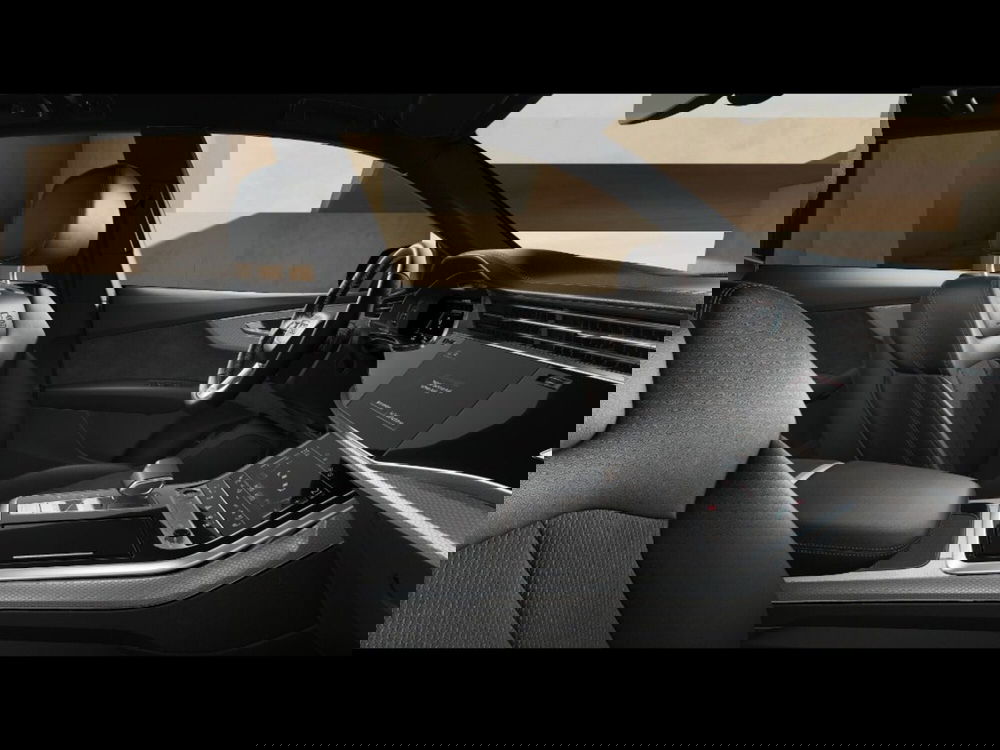 Audi Q8 nuova a Livorno (9)
