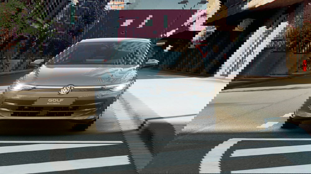 Volkswagen Golf nuova a Bologna (3)