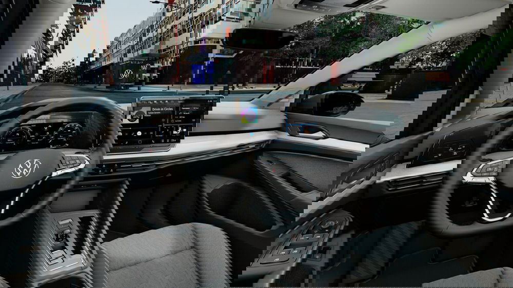 Volkswagen Golf nuova a Bologna (4)