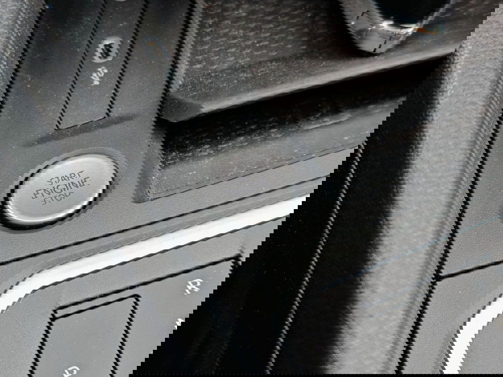 Volkswagen Caddy usata a Palermo (16)