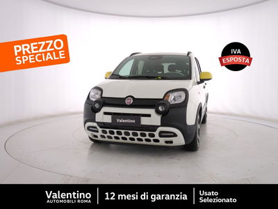 Fiat Panda Cross Cross 1.0 FireFly S&amp;S Hybrid del 2025 usata a Roma