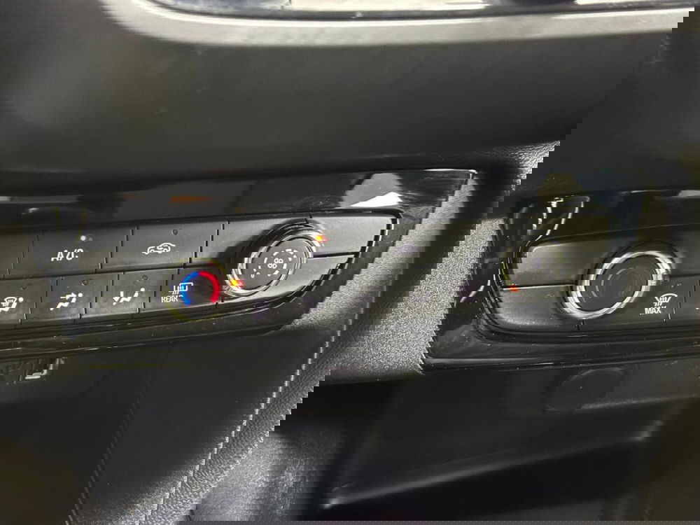 Opel Corsa usata a Como (18)