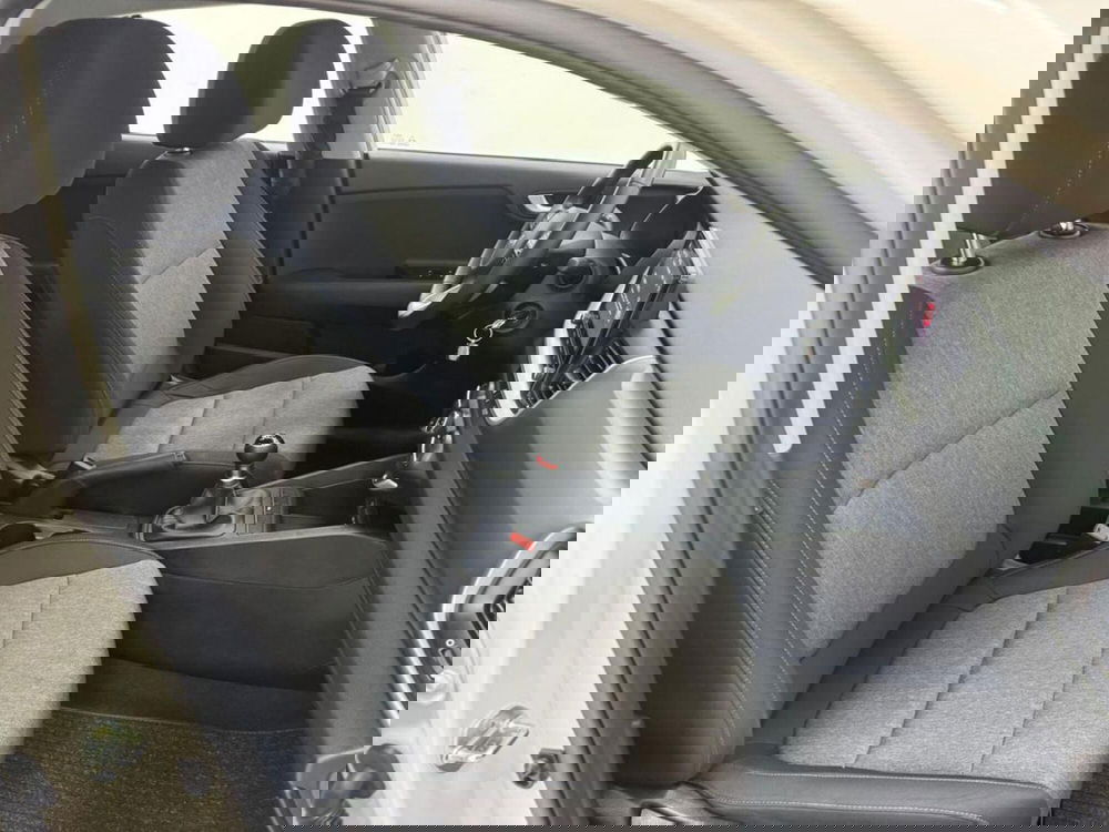 Kia Stonic usata a Como (3)