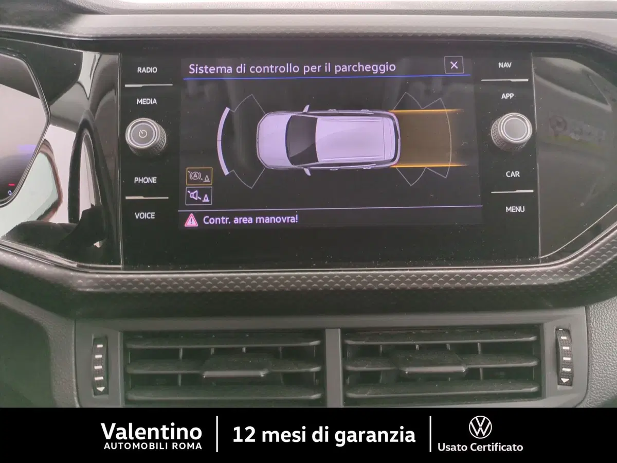 Volkswagen T-Cross usata a Roma (13)