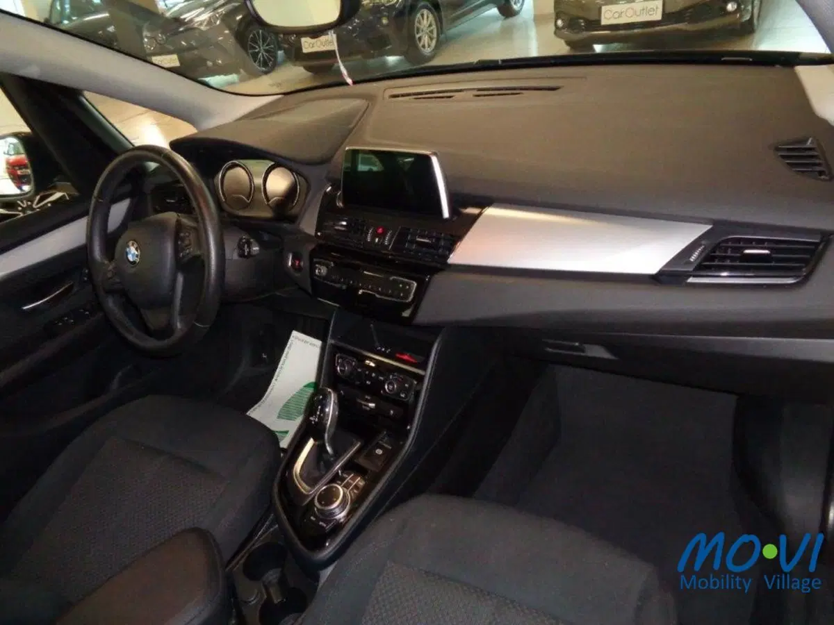 BMW Serie 2 Active Tourer usata a Torino (10)