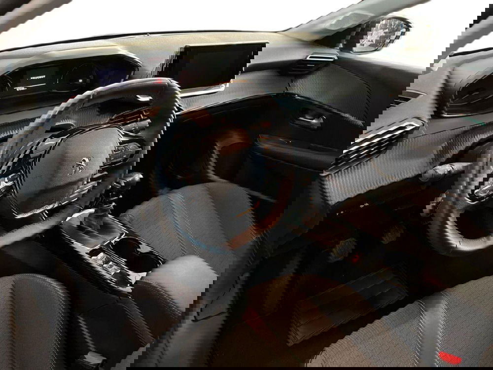 Peugeot 208 usata a Bari (10)