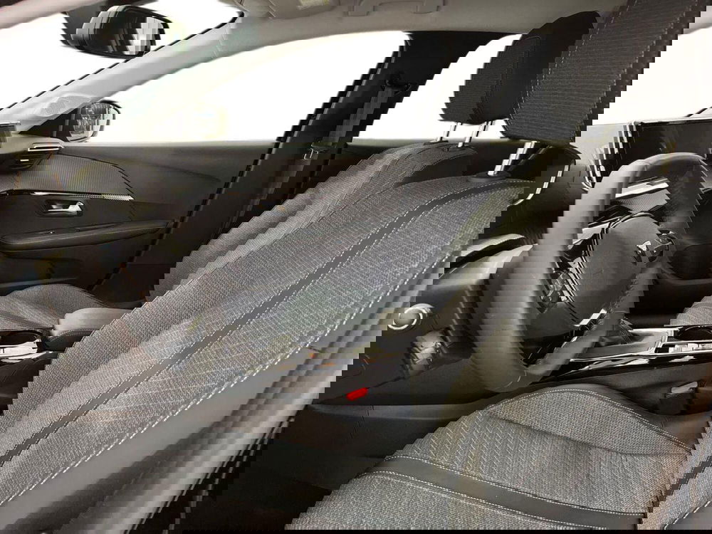 Peugeot 208 usata a Bari (7)