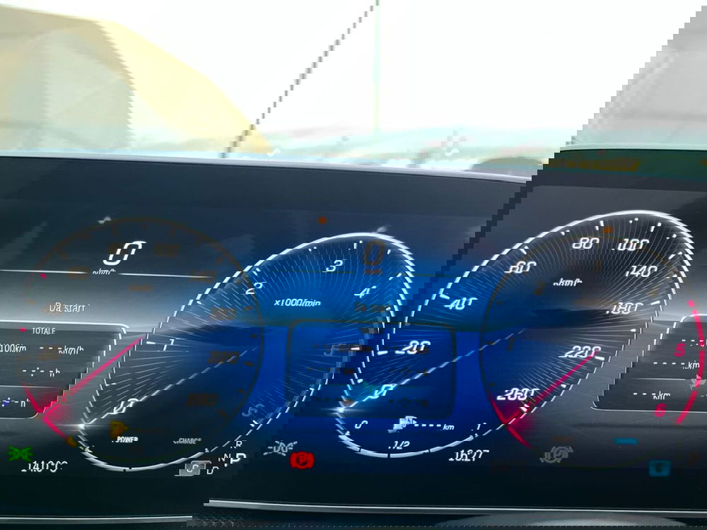 Mercedes-Benz Classe C usata a Bari (13)