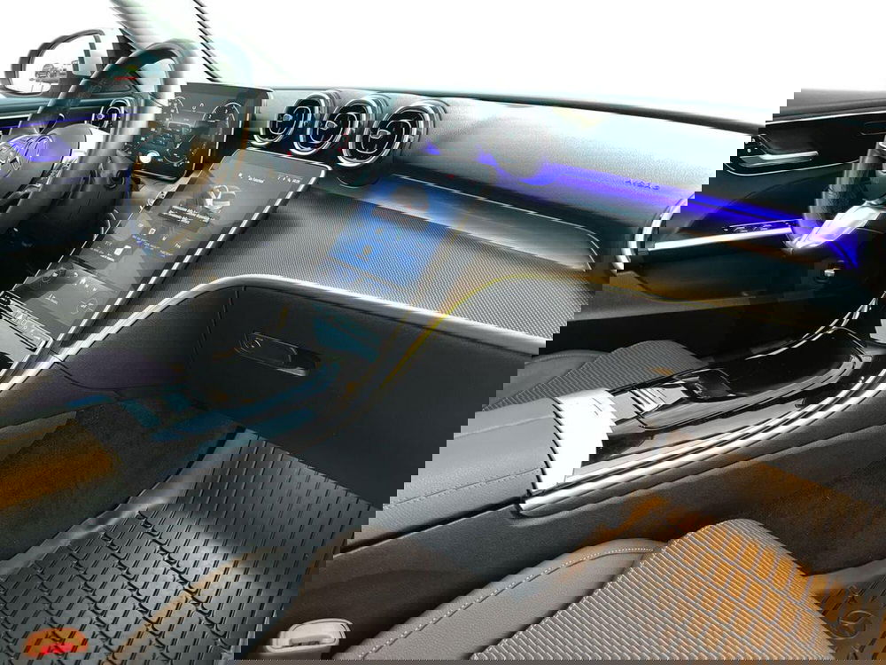 Mercedes-Benz Classe C usata a Bari (15)