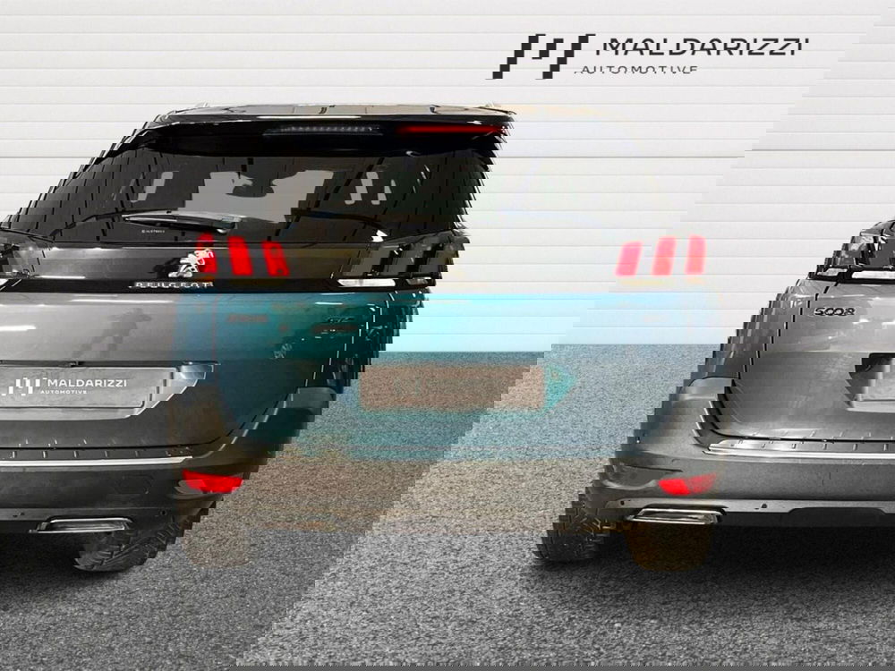 Peugeot 5008 usata a Bari (3)