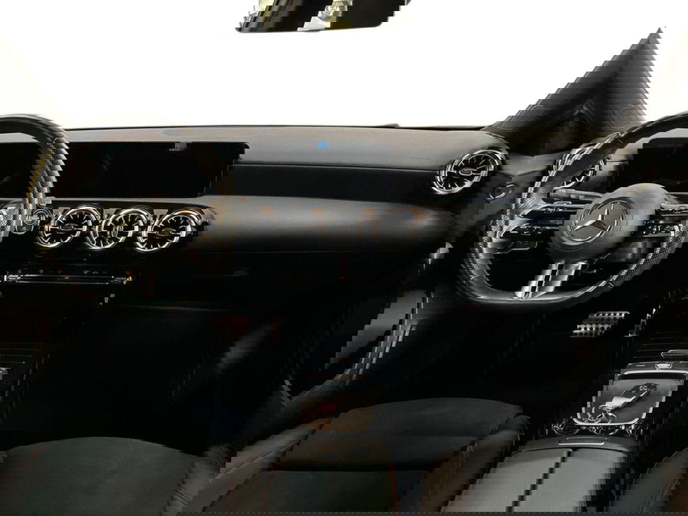 Mercedes-Benz Classe A usata a Bari (8)