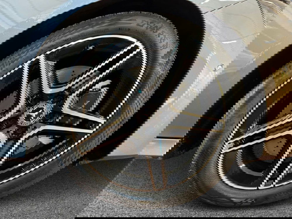 Mercedes-Benz CLA Shooting Brake usata a Bari (6)