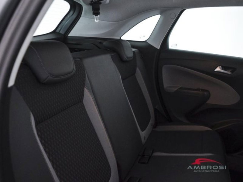 Opel Crossland X usata a Perugia (11)