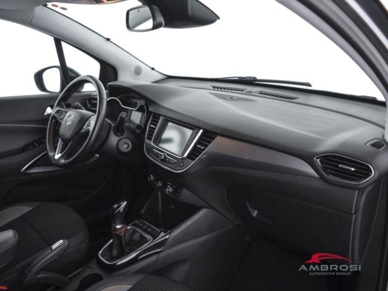 Opel Crossland X usata a Perugia (12)
