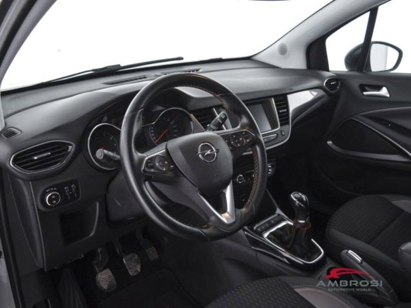 Opel Crossland X usata a Perugia (8)