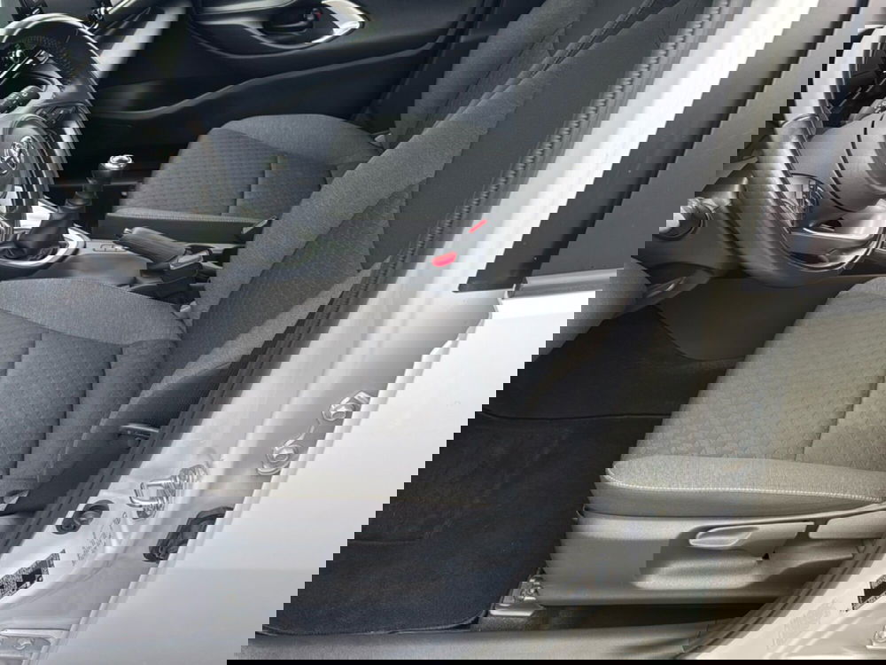 Toyota Yaris usata a Ferrara (9)