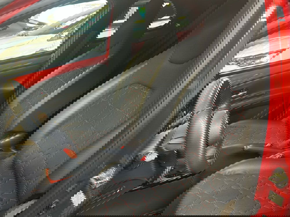 Toyota Aygo X usata a Napoli (10)