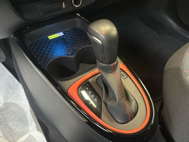 Toyota Aygo X usata a Napoli (14)