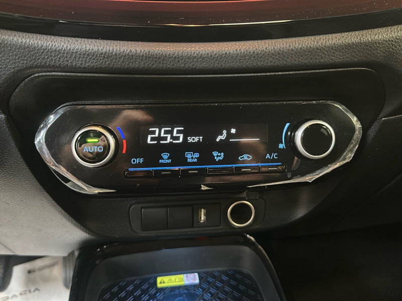 Toyota Aygo X usata a Napoli (17)
