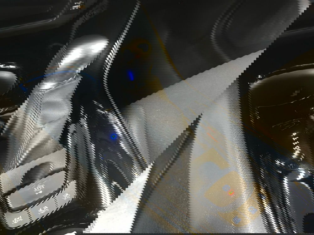 Toyota Toyota C-HR usata a Napoli (11)