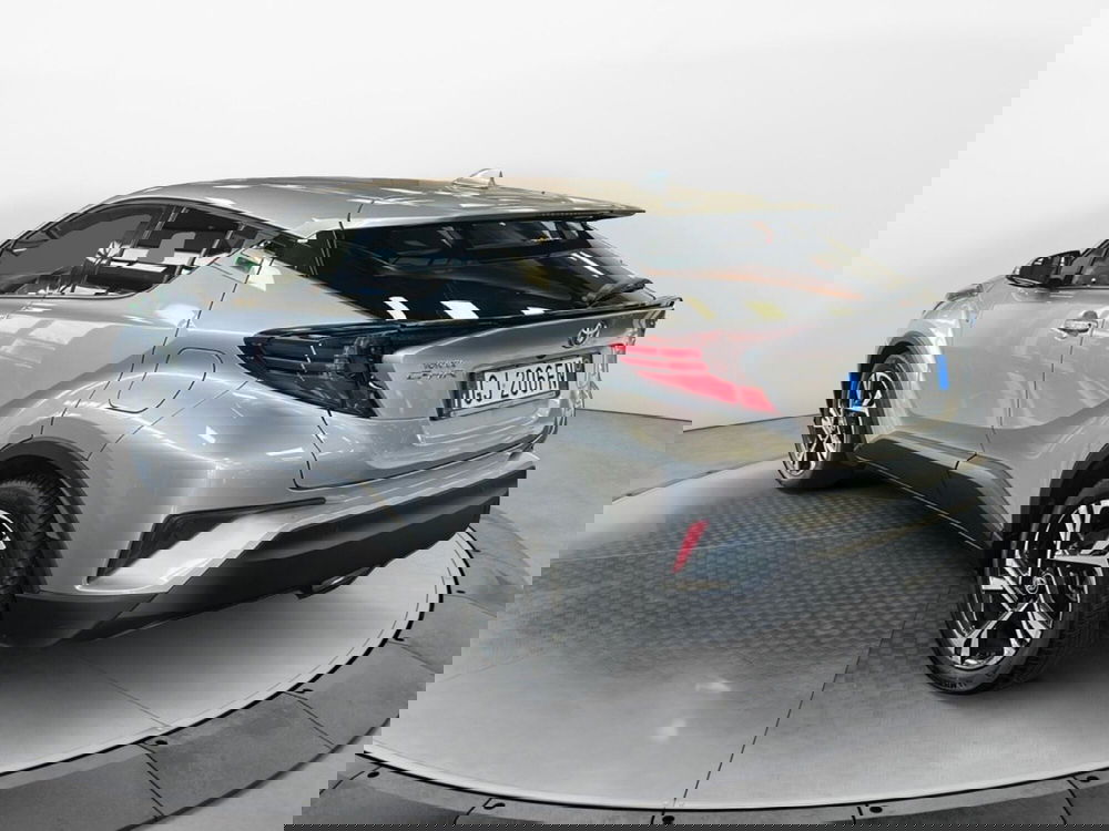Toyota Toyota C-HR usata a Napoli (5)