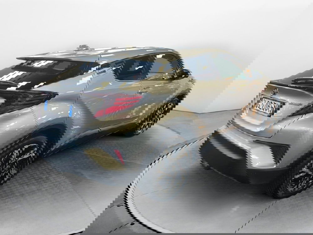 Toyota Toyota C-HR usata a Napoli (6)