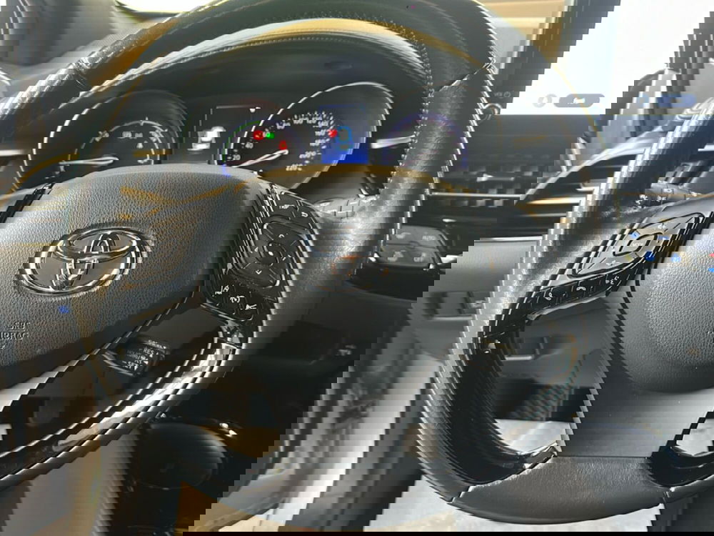 Toyota Toyota C-HR usata a Napoli (9)