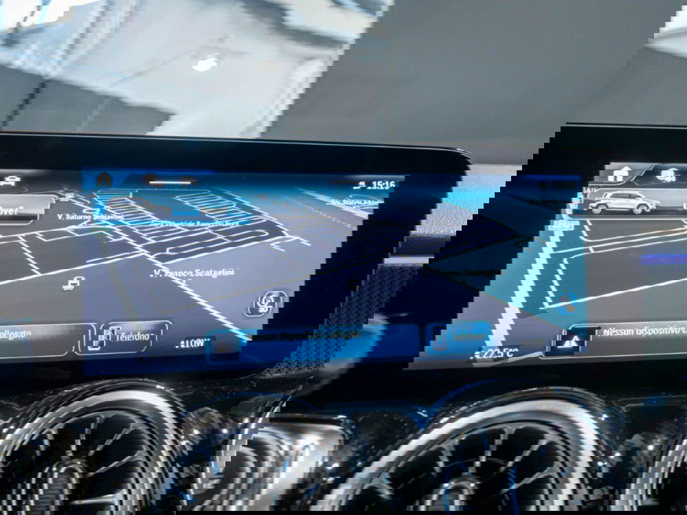 Mercedes-Benz GLB nuova a Macerata (16)