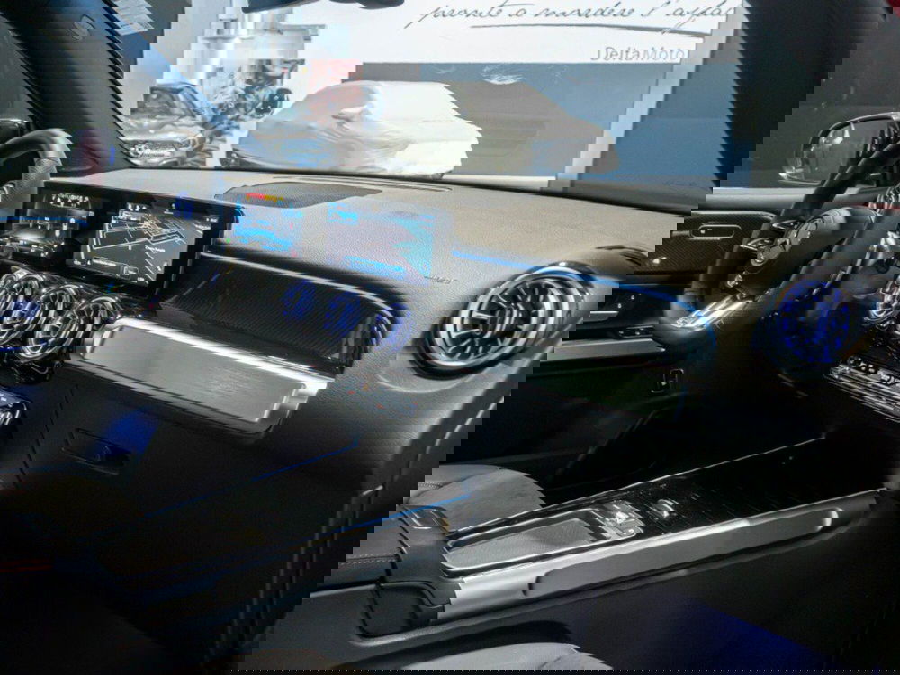 Mercedes-Benz GLB nuova a Macerata (20)